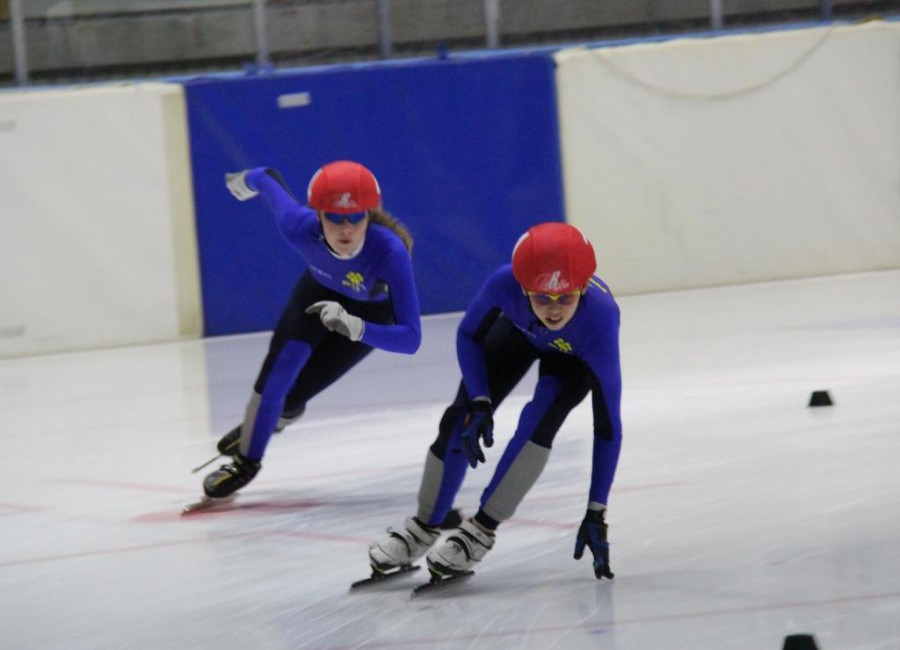 KNSB Cup shorttrack 15-11 Silke van Riel en Kjeld Vloemans